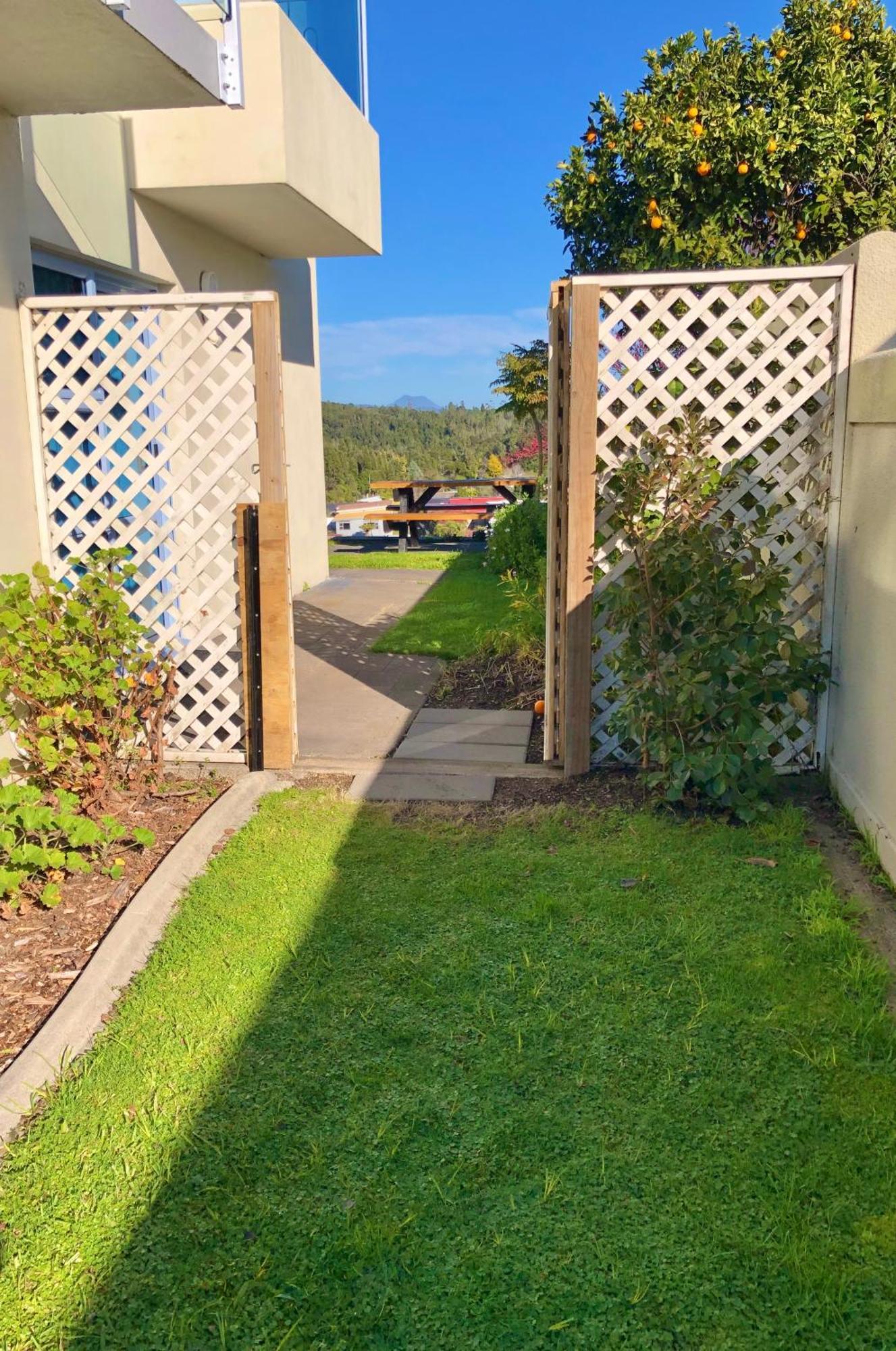 Hillcrest Two Lägenhet Whakatane Exteriör bild